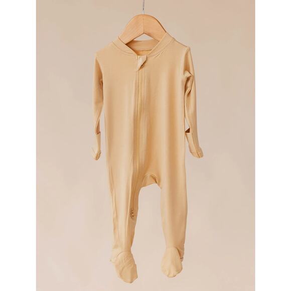 NWOT WILDBIRD Verdin CloudBlend Footed Pajamas Modal 12/18 Months - Picture 1 of 4